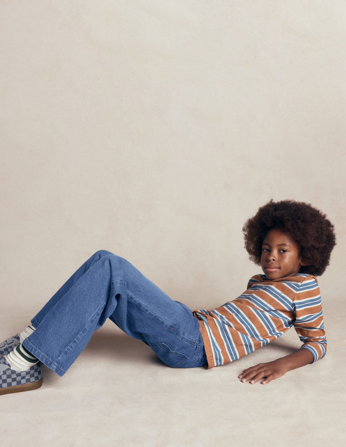 Easy Straight Jeans-Mid Wash
