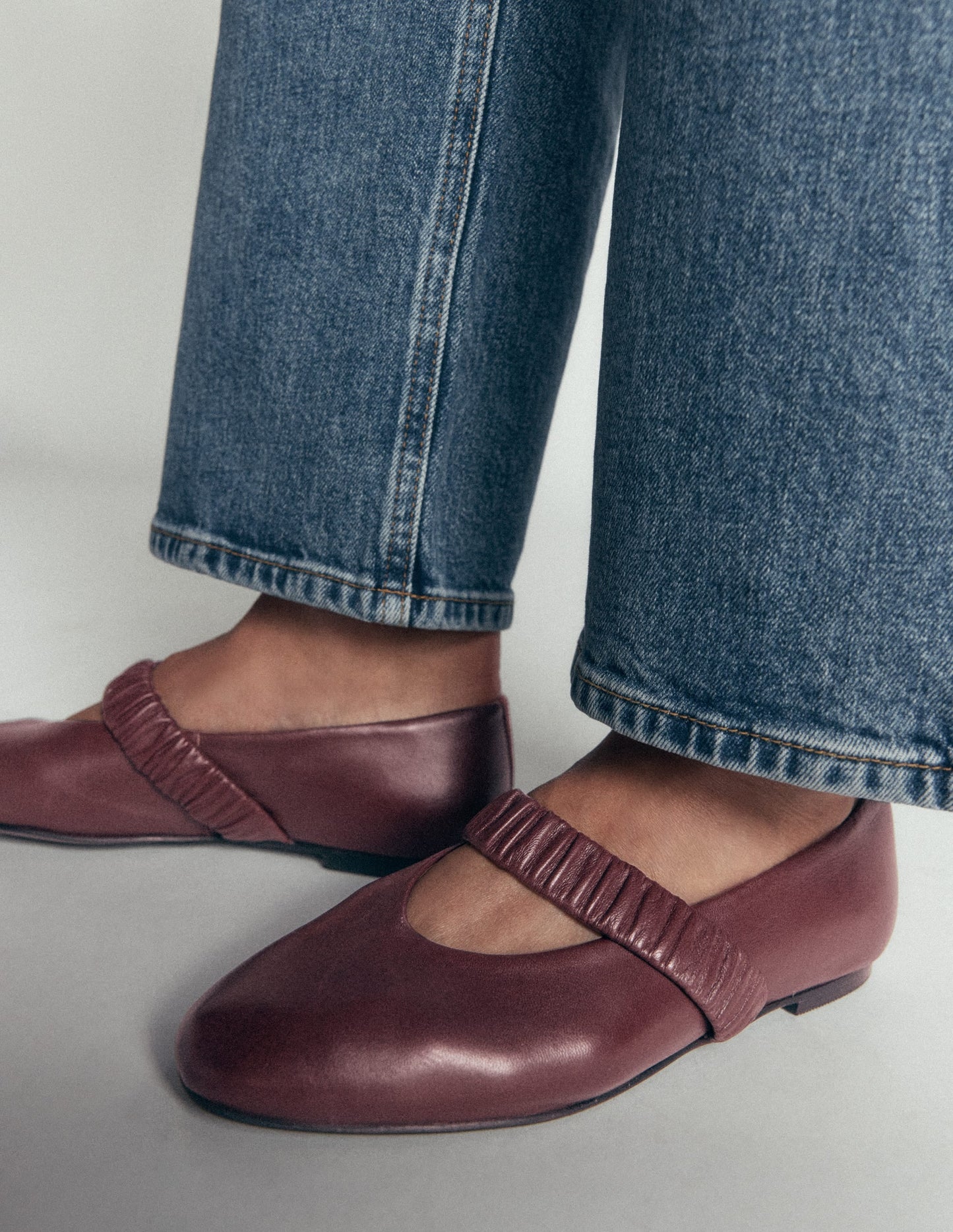 Camilla Ruched Ballet Flats-Oxblood
