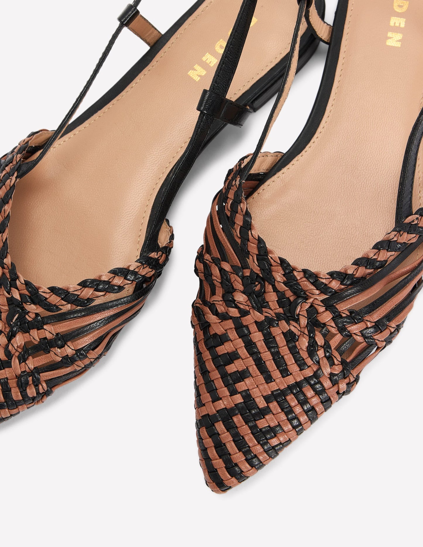Woven Detail Pointed Flats-Black/ Neutral