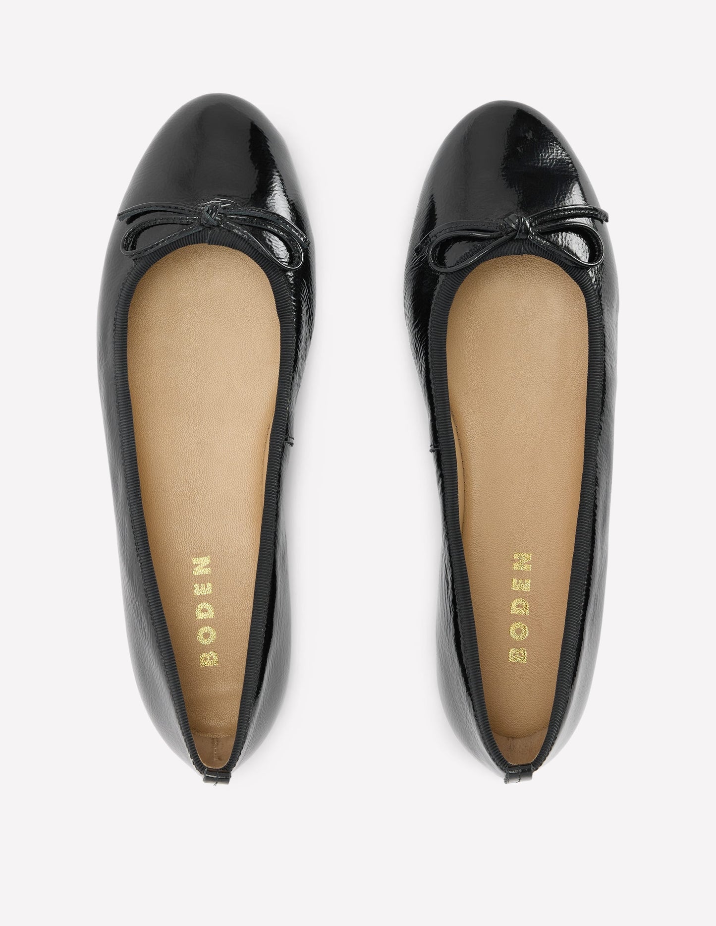 Patti Round Toe Ballet Flats-Black