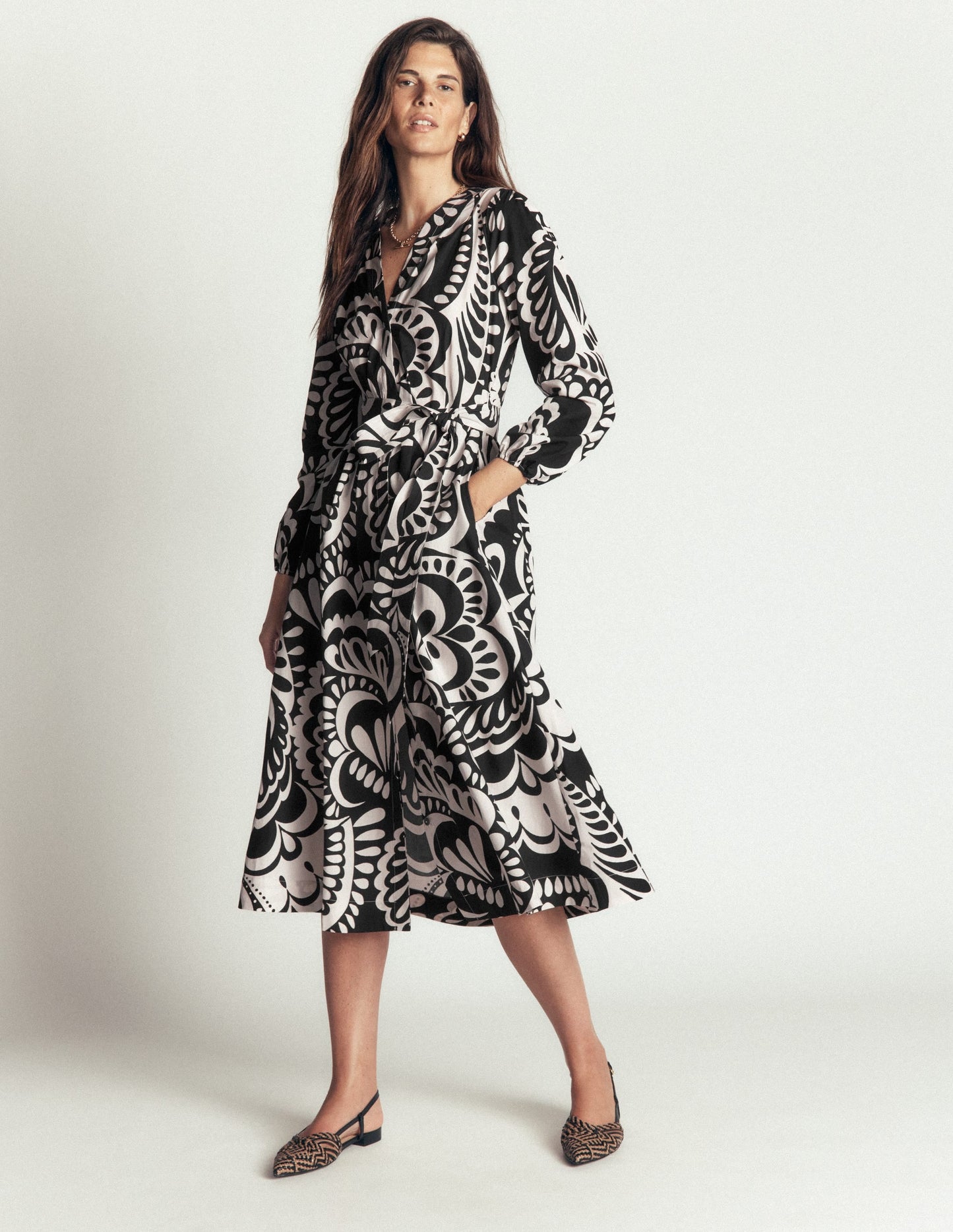 Nicola Cotton Midi Dress-Black, Flourishing Medley