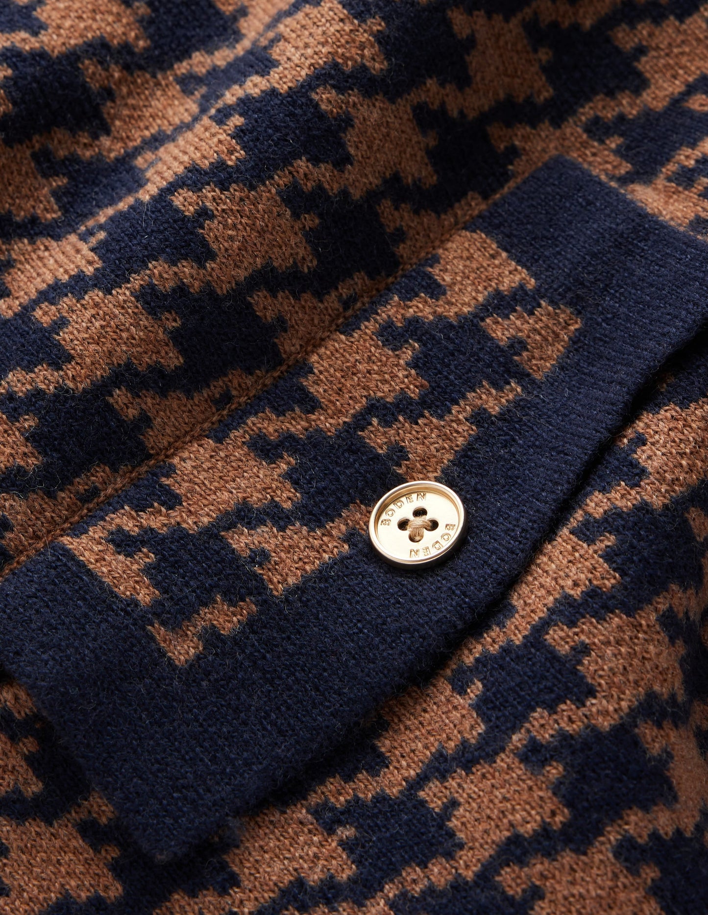 Elizabeth Bow Knitted Jacket-Camel, Dogstooth