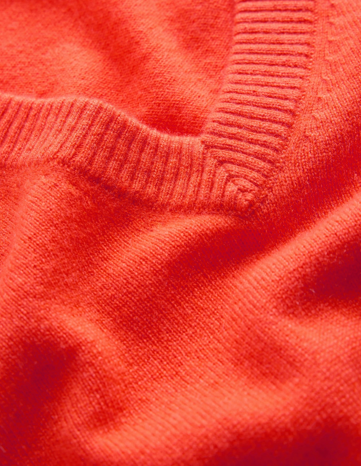 Elsie Cashmere V Neck Jumper-Orange Lily