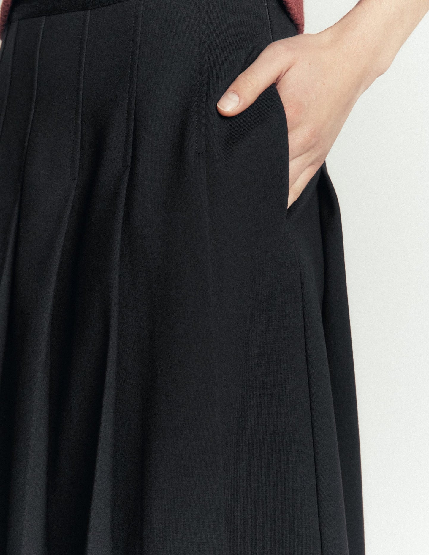 Aya Ponte Skirt-Black