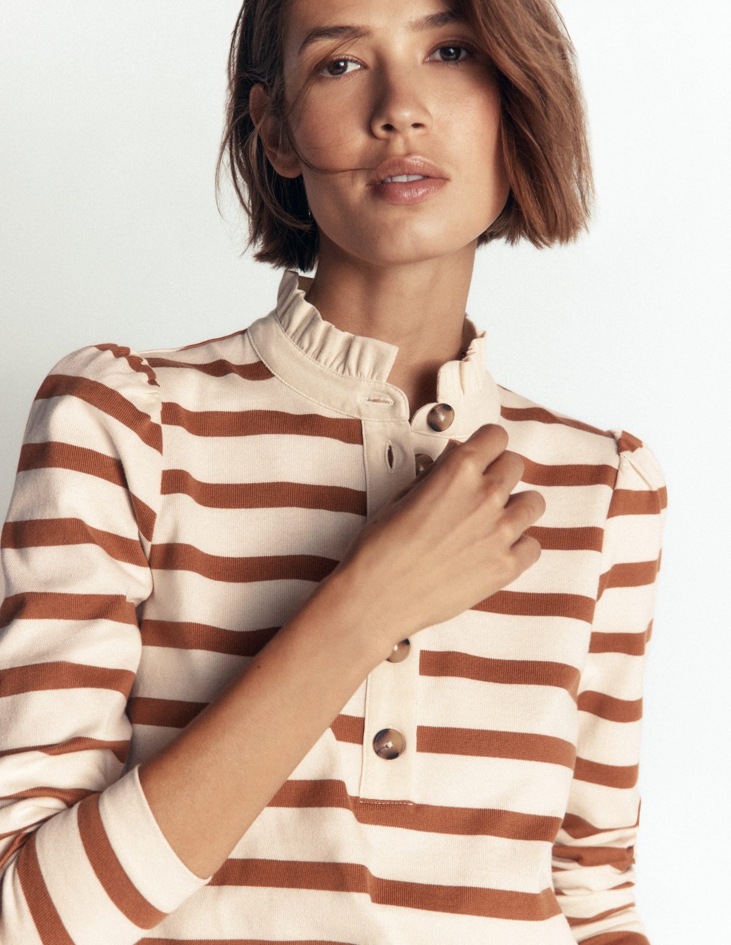 Ruffle Collar Mariner-Ivory and Argon Oil Stripe