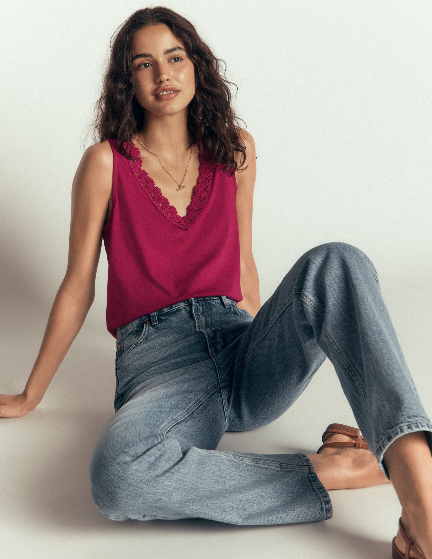 Supersoft V Neck Trim Vest-Beetroot Red