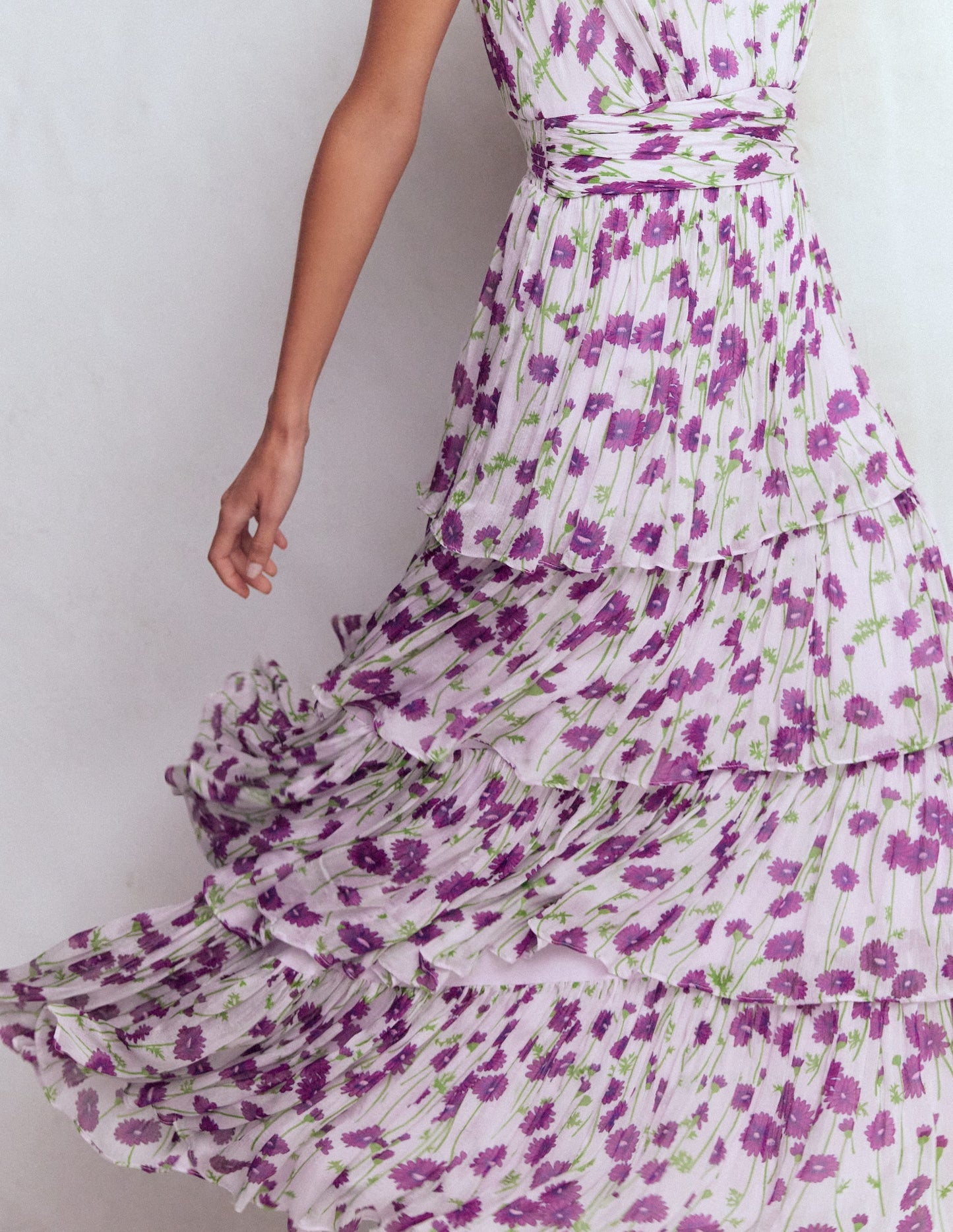 Tiered Sleeveless Dress-Purple Daisy Stems