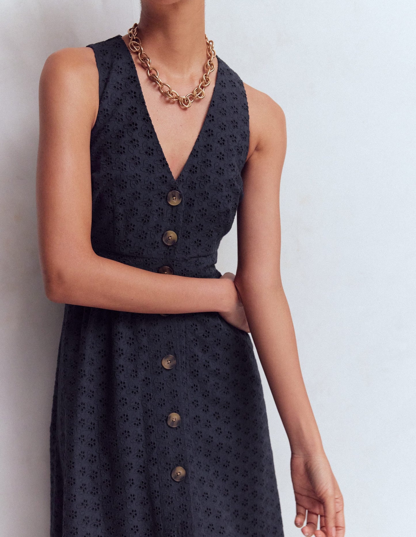 Catherine Broderie Dress-Navy Broderie
