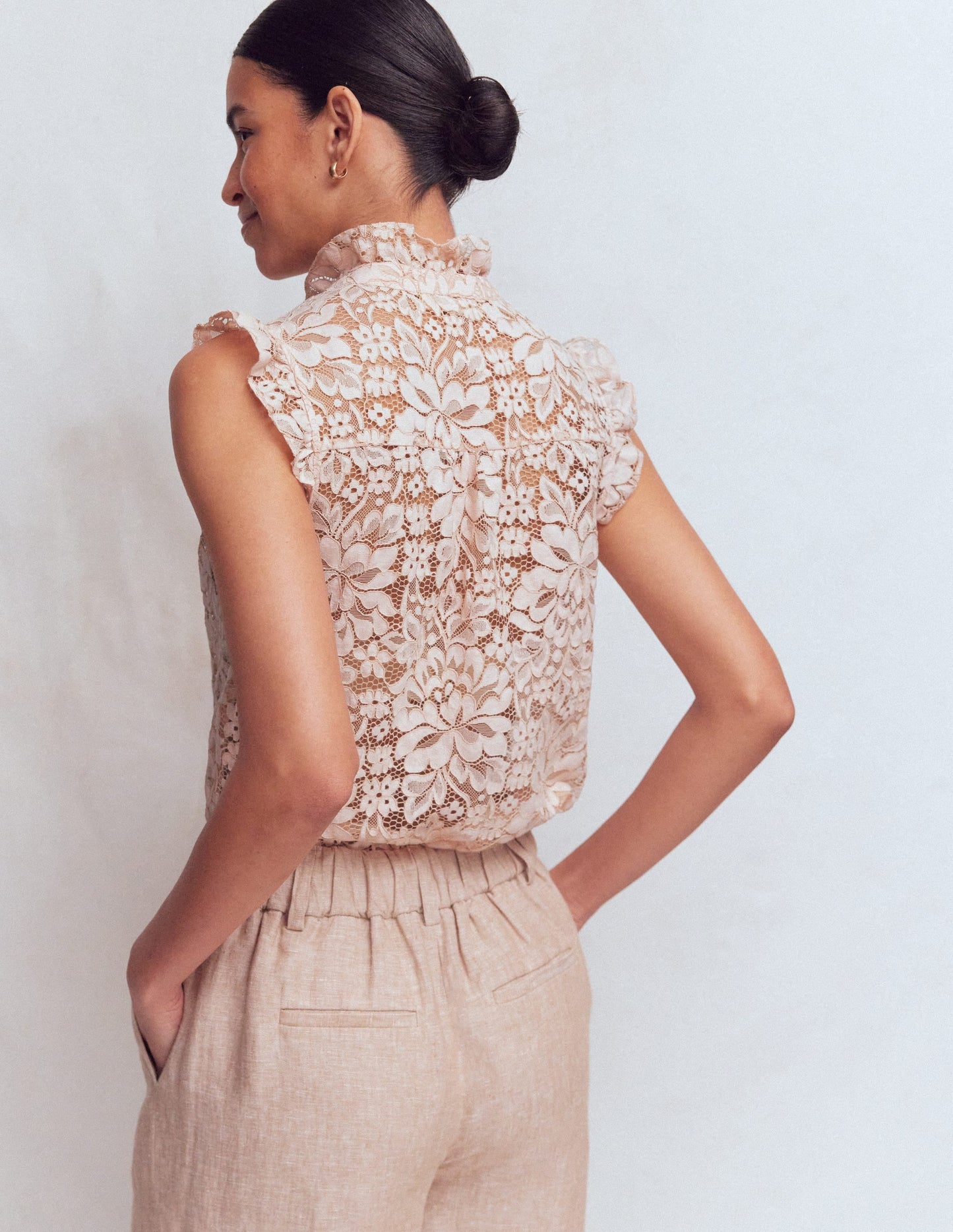 Isabel Sleeveless Lace Top-Pale Pink