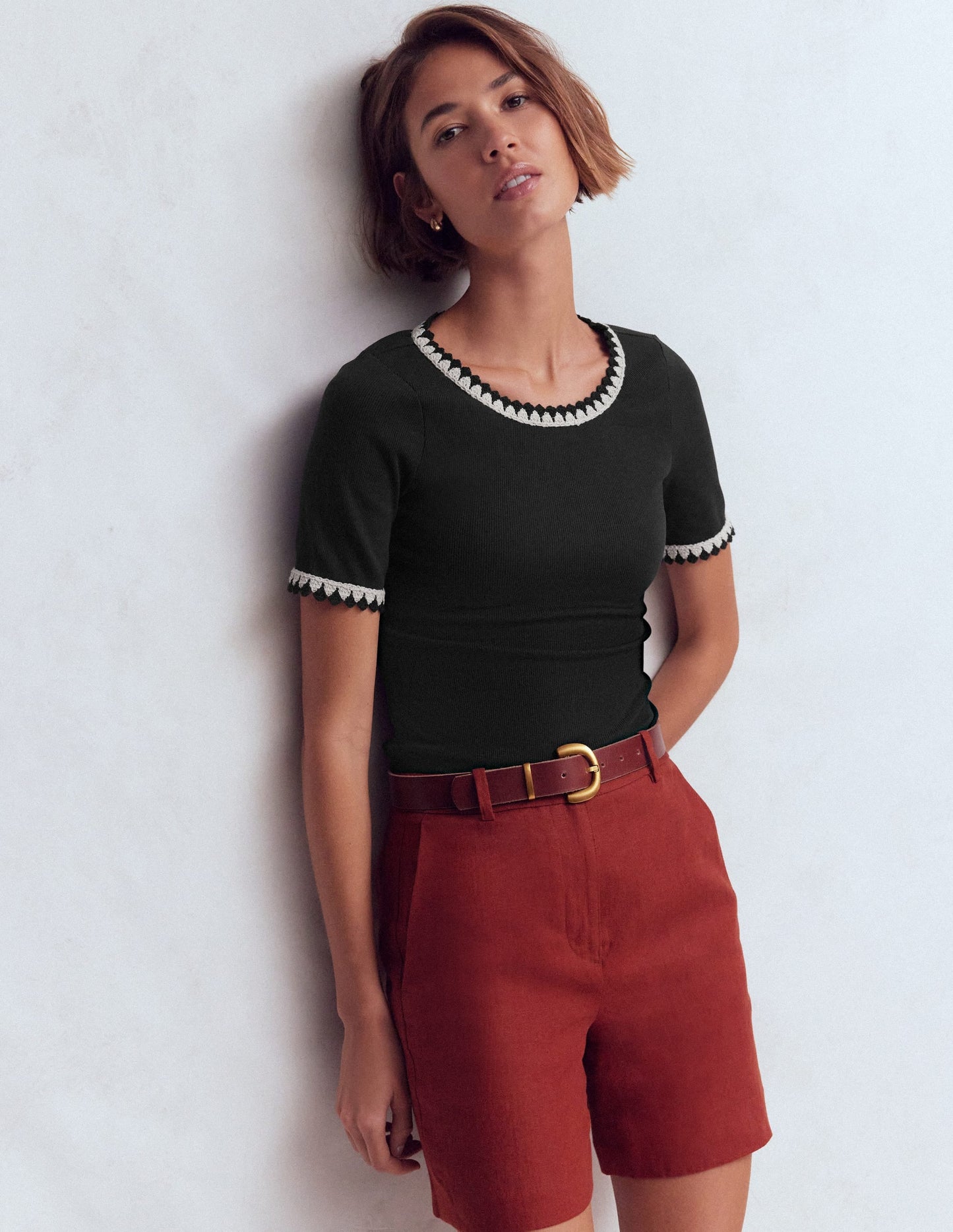 Maddie Trim Detail T-Shirt-Black