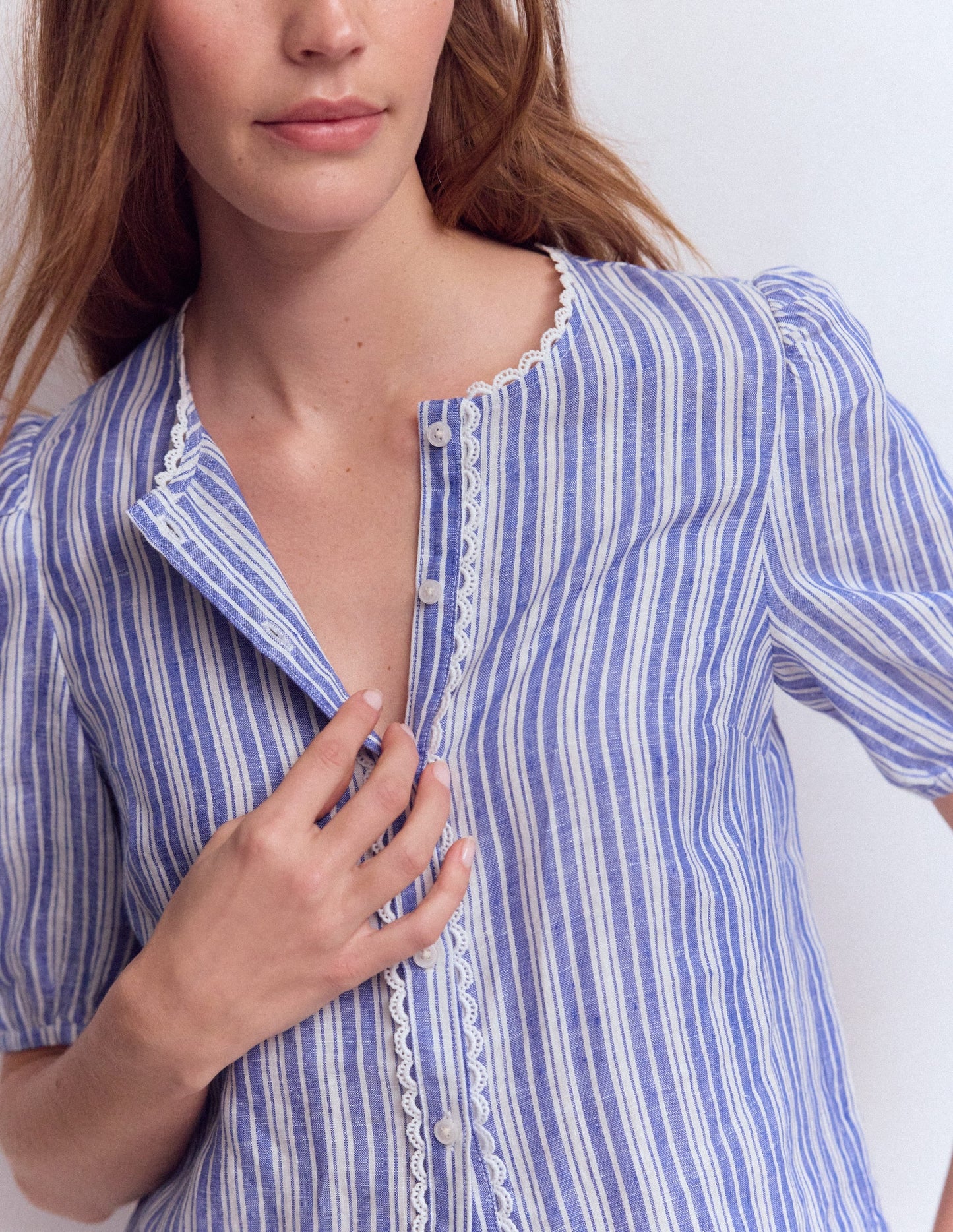 Leah Short Sleeve Linen Top-Bright Blue Varigated Stripe