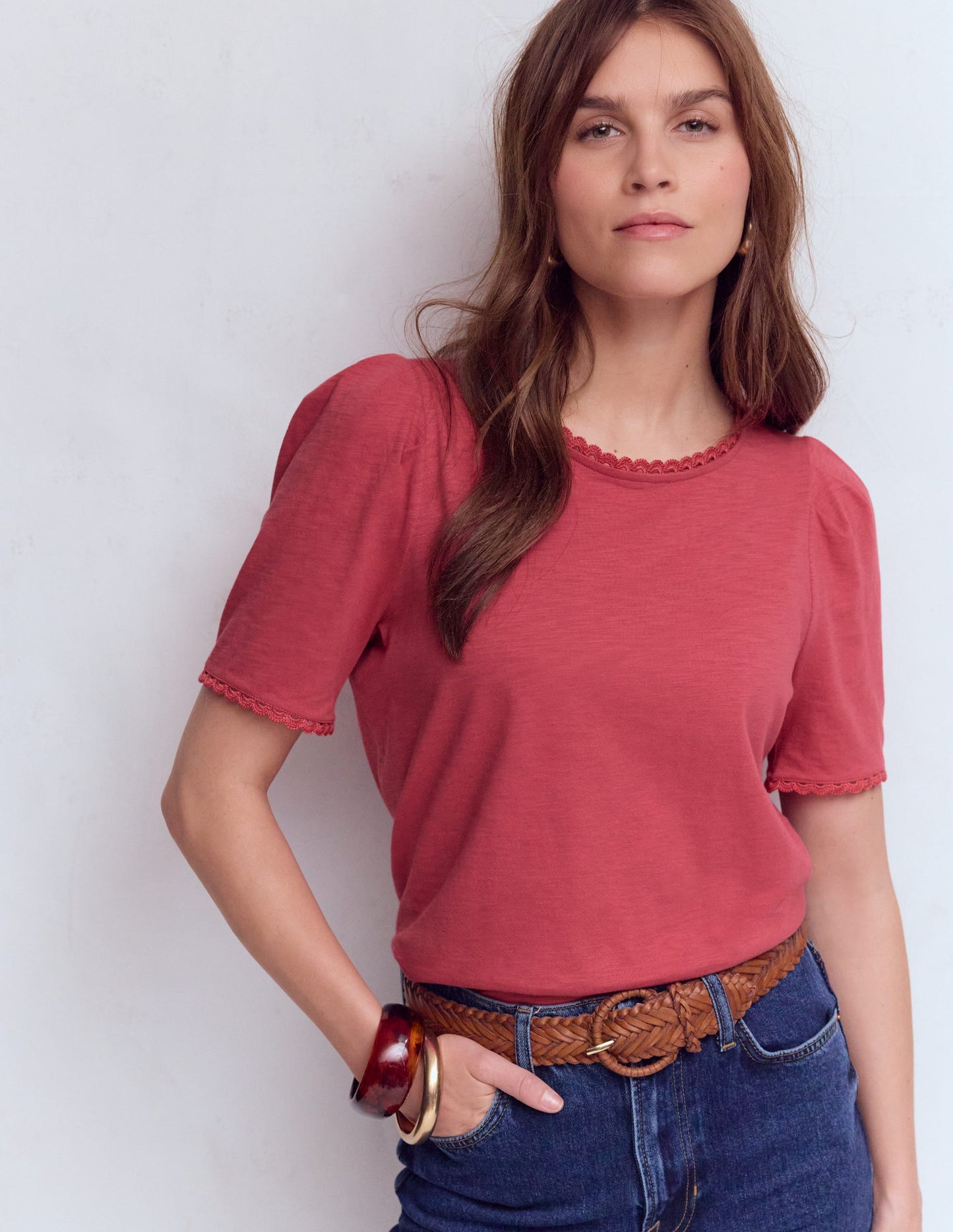 Ali Trim T-shirt-Hollyberry