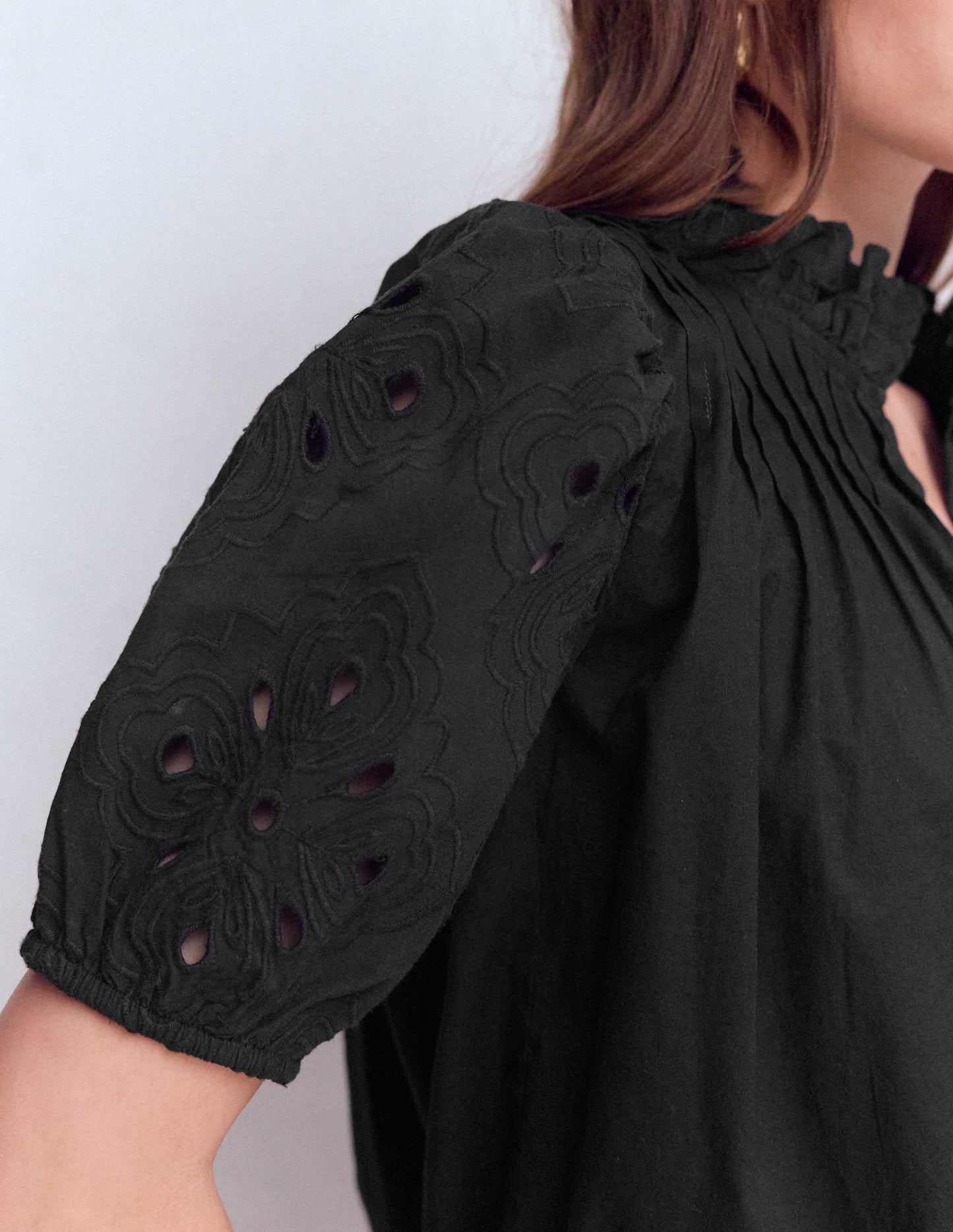 Cutwork Puff Sleeve Top-Black