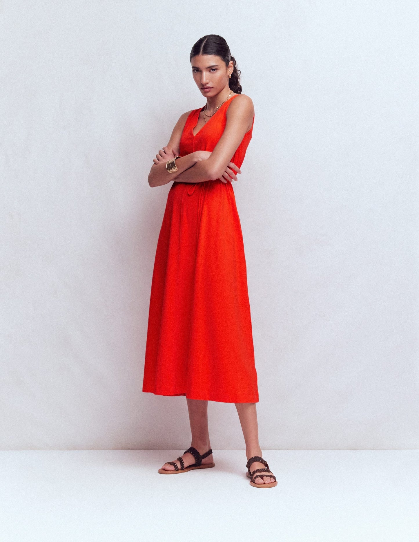 Mia V-neck Jersey Midi Dress-Firecracker Red