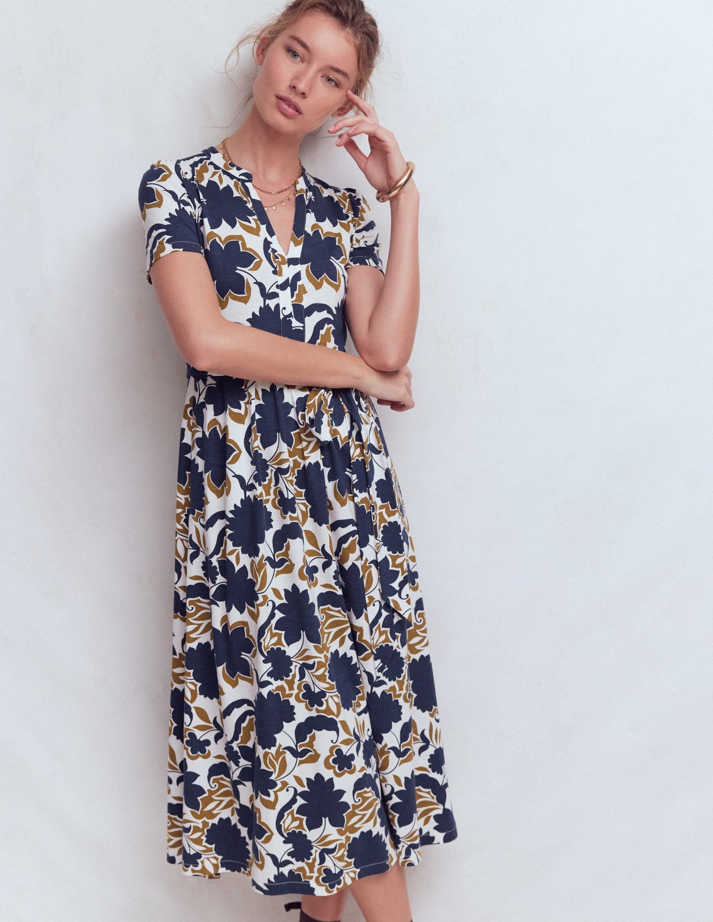 Naomi Jersey Midi Dress-French Navy, Shadow Blossom