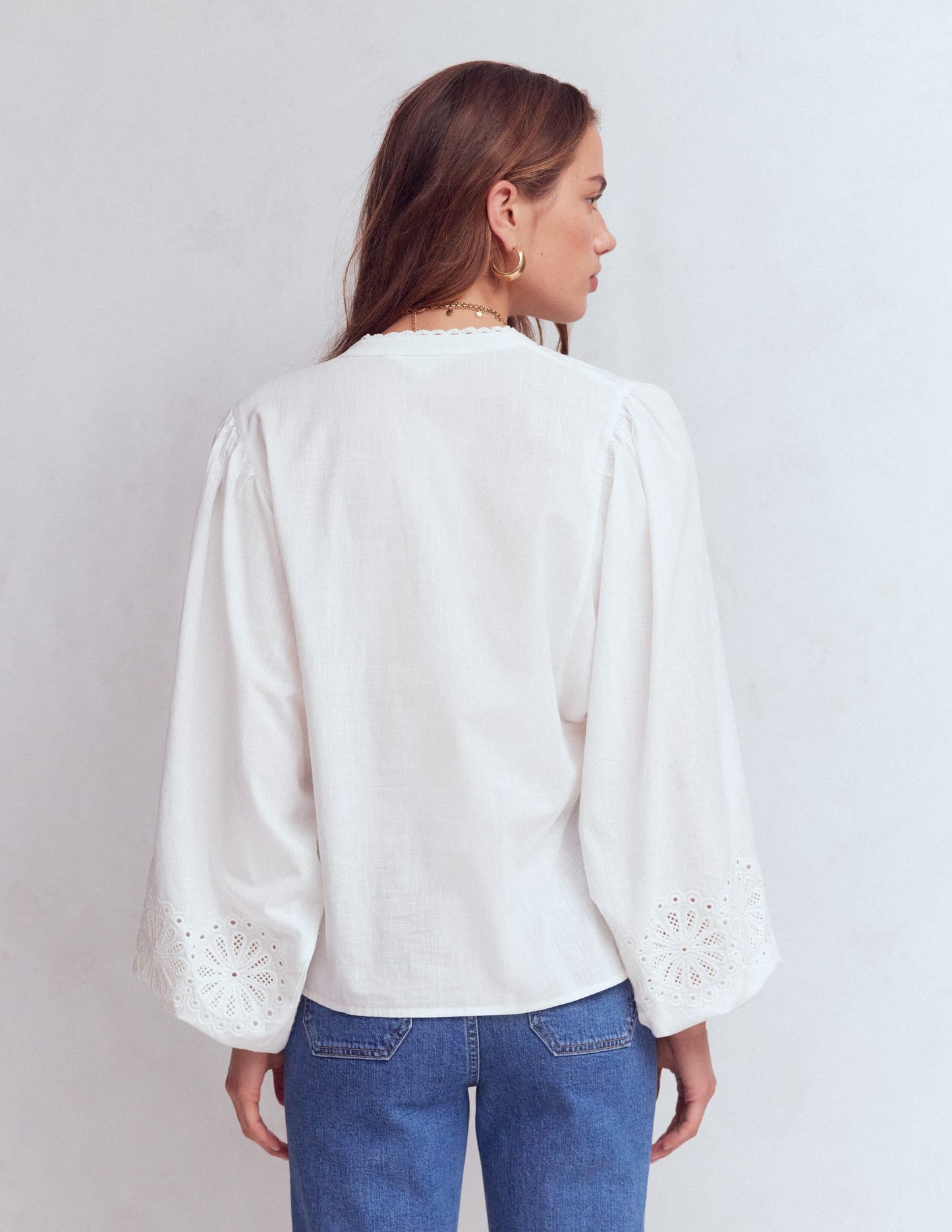 Embroidered Notch Neck Top-White