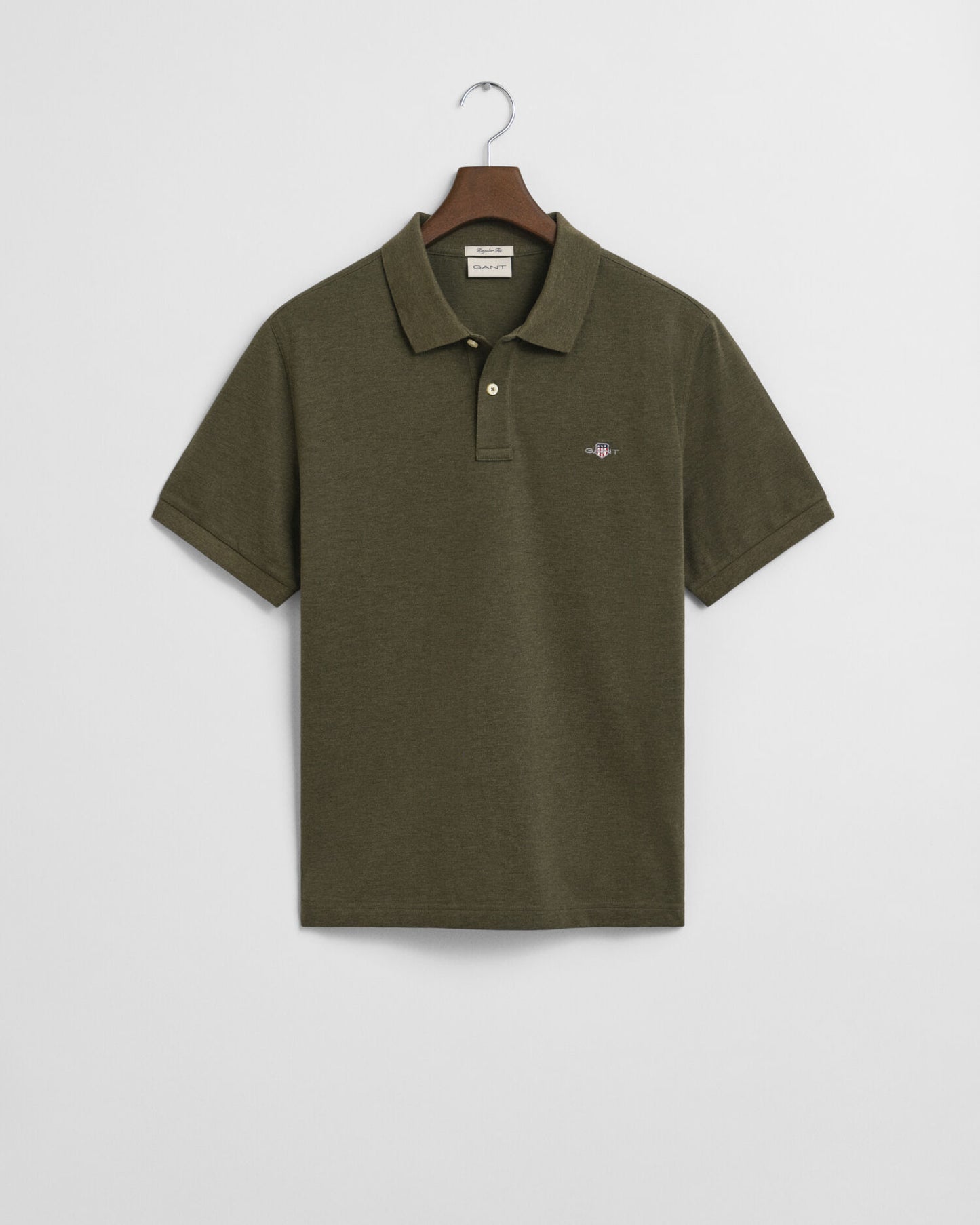 Poloshirt aus Piqué mit Wappen-Stickerei, Regular Fit