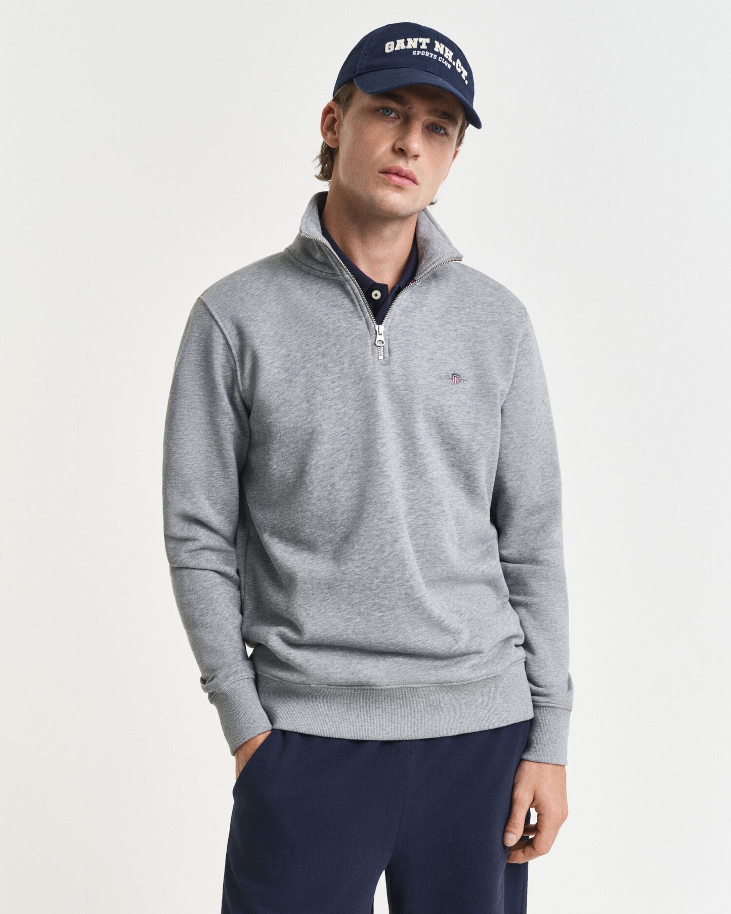 Shield-Half-Zip-Sweatshirt