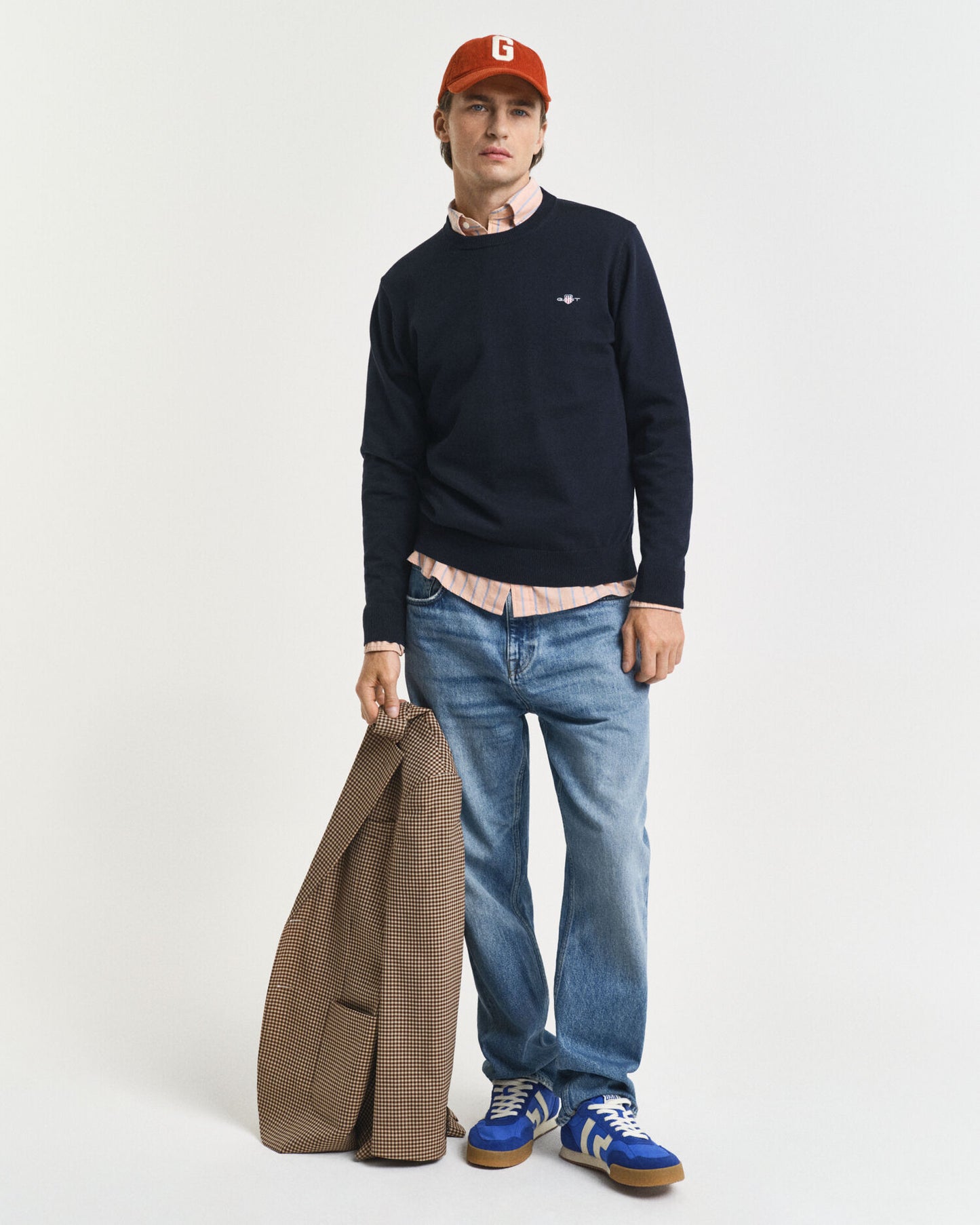 Klassischer Baumwollpullover mit Rundhalsausschnitt