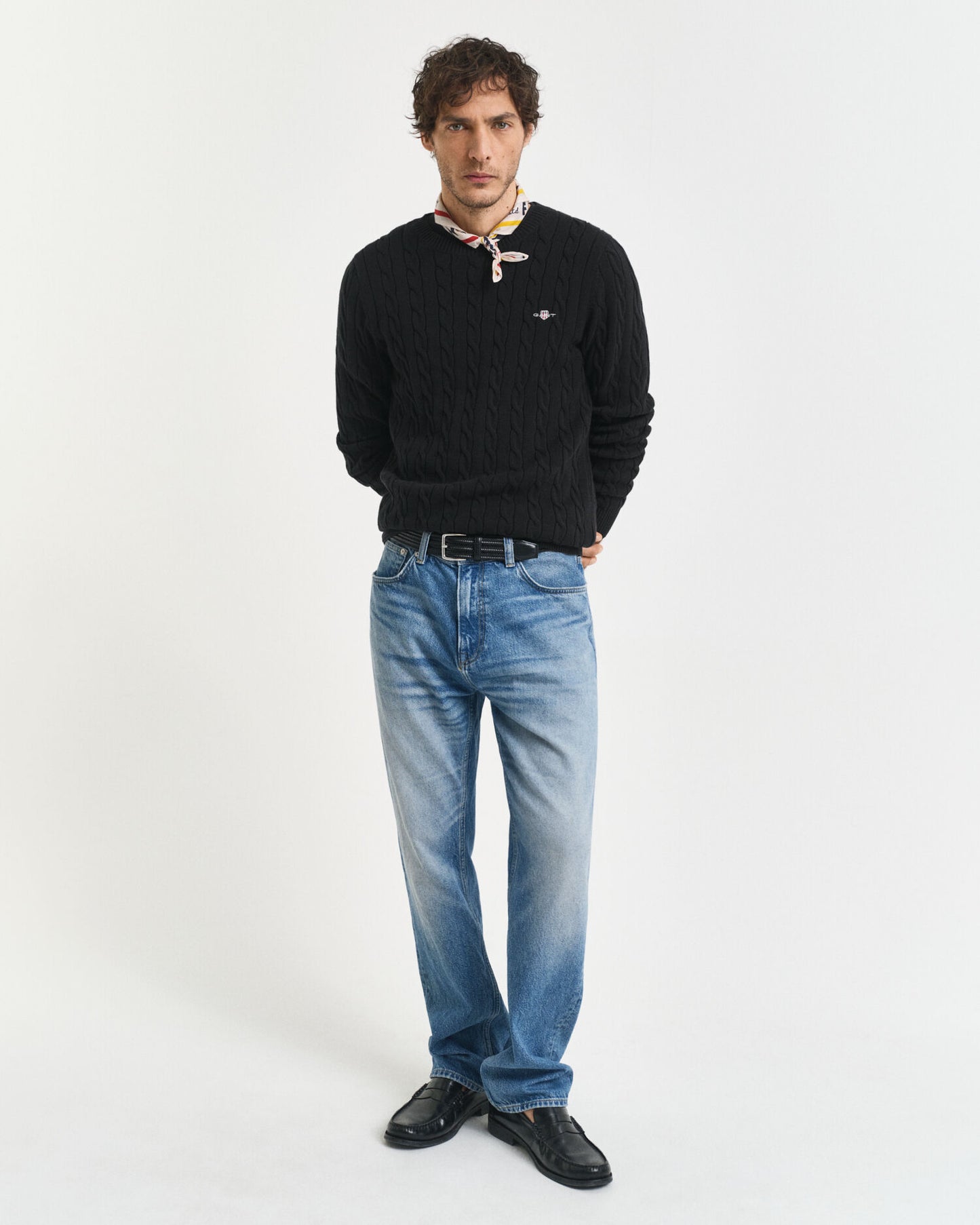 Baumwollpullover mit Zopfmuster und Rundhalsausschnitt