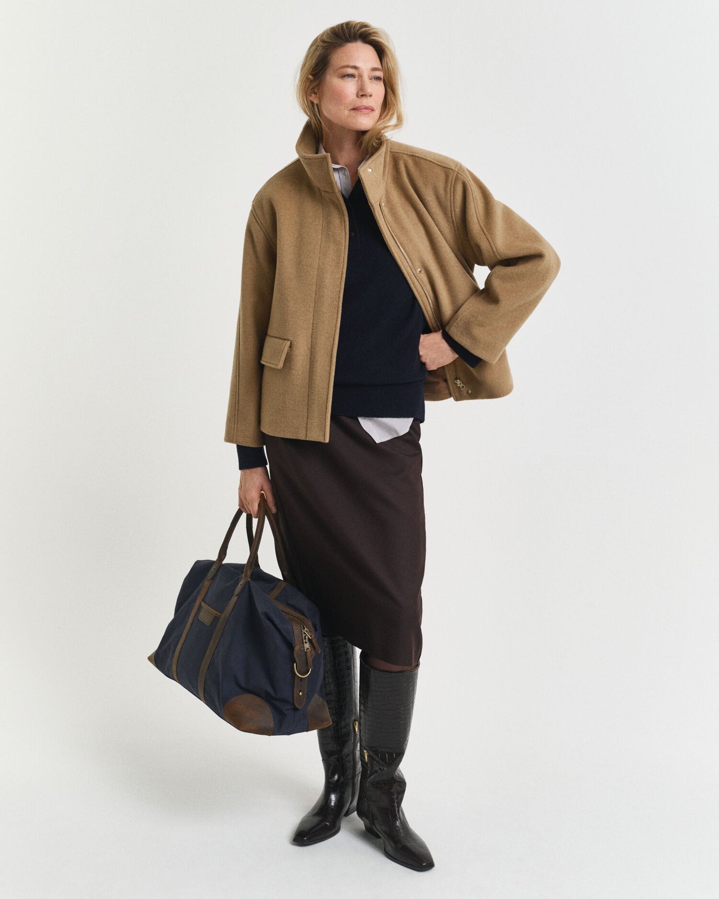 Kurze Wolljacke mit Reißverschluss