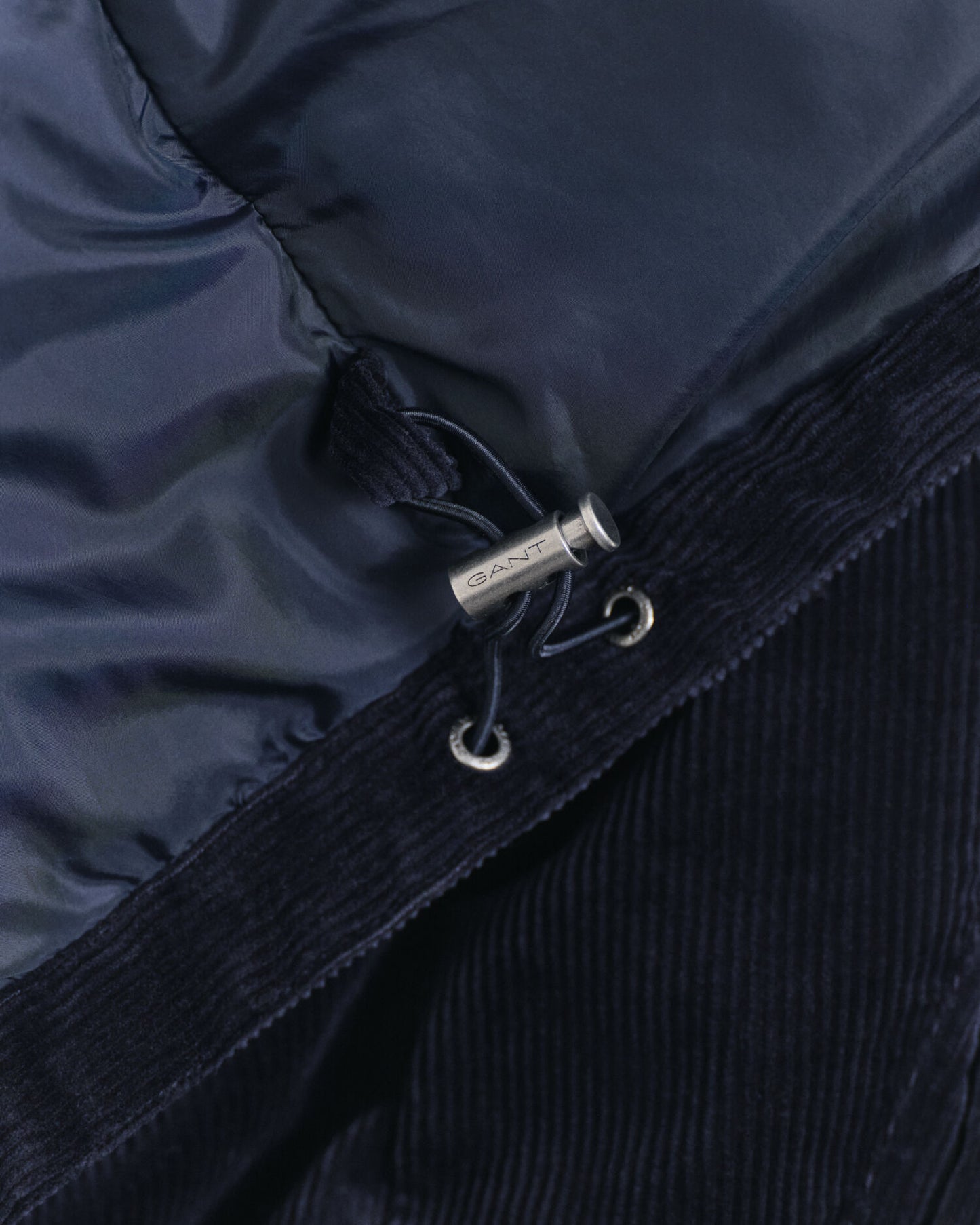 Cord-Pufferjacke