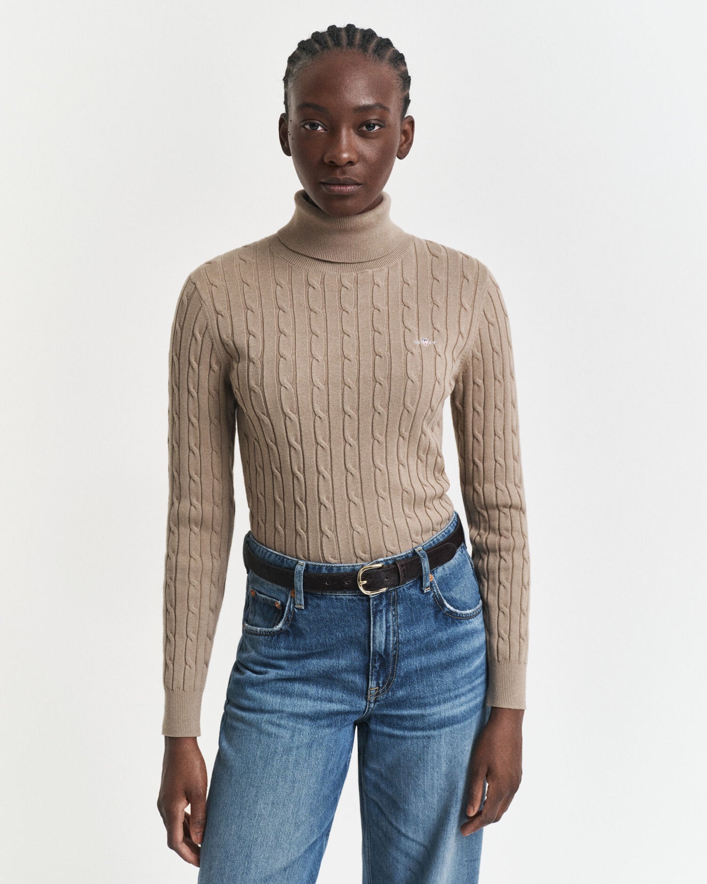 Rollkragenpullover aus Stretch-Baumwollkabelstrick