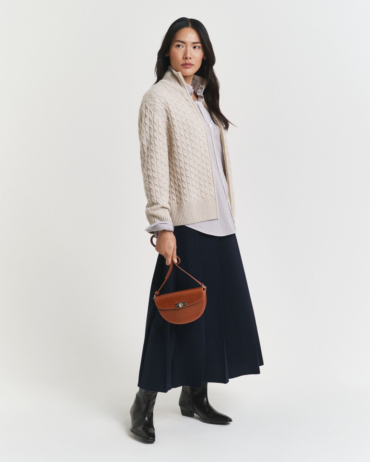 Strickjacke mit Reißverschluss und Zopfmuster