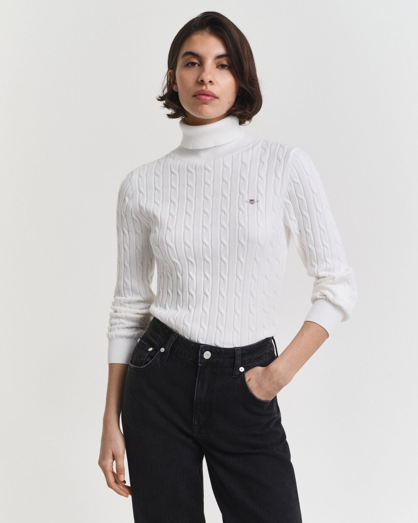 Rollkragenpullover aus Stretch-Baumwolle mit Zopfmuster