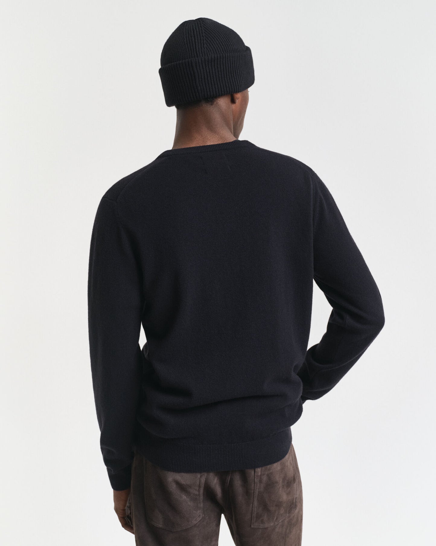 Feinste Lammlana-Pullover mit V-Ausschnitt