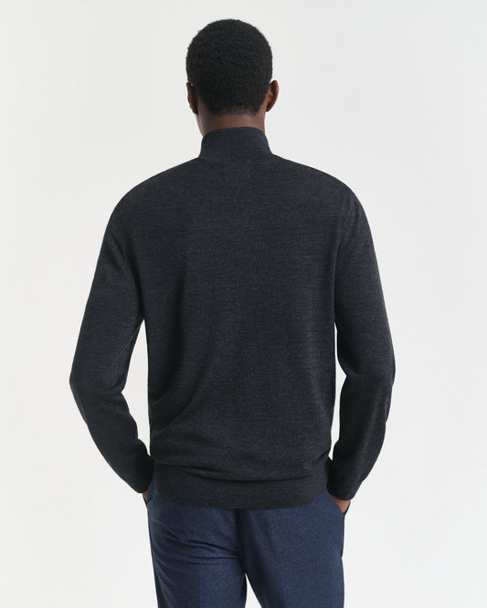 Pullover aus extrafeiner Merinowolle mit halbem Reißverschluss