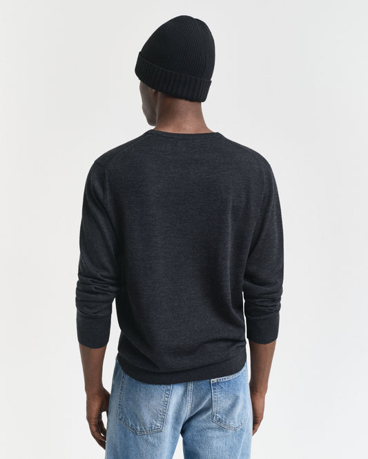 Pullover aus extrafeiner Merinowolle mit Rundhalsausschnitt