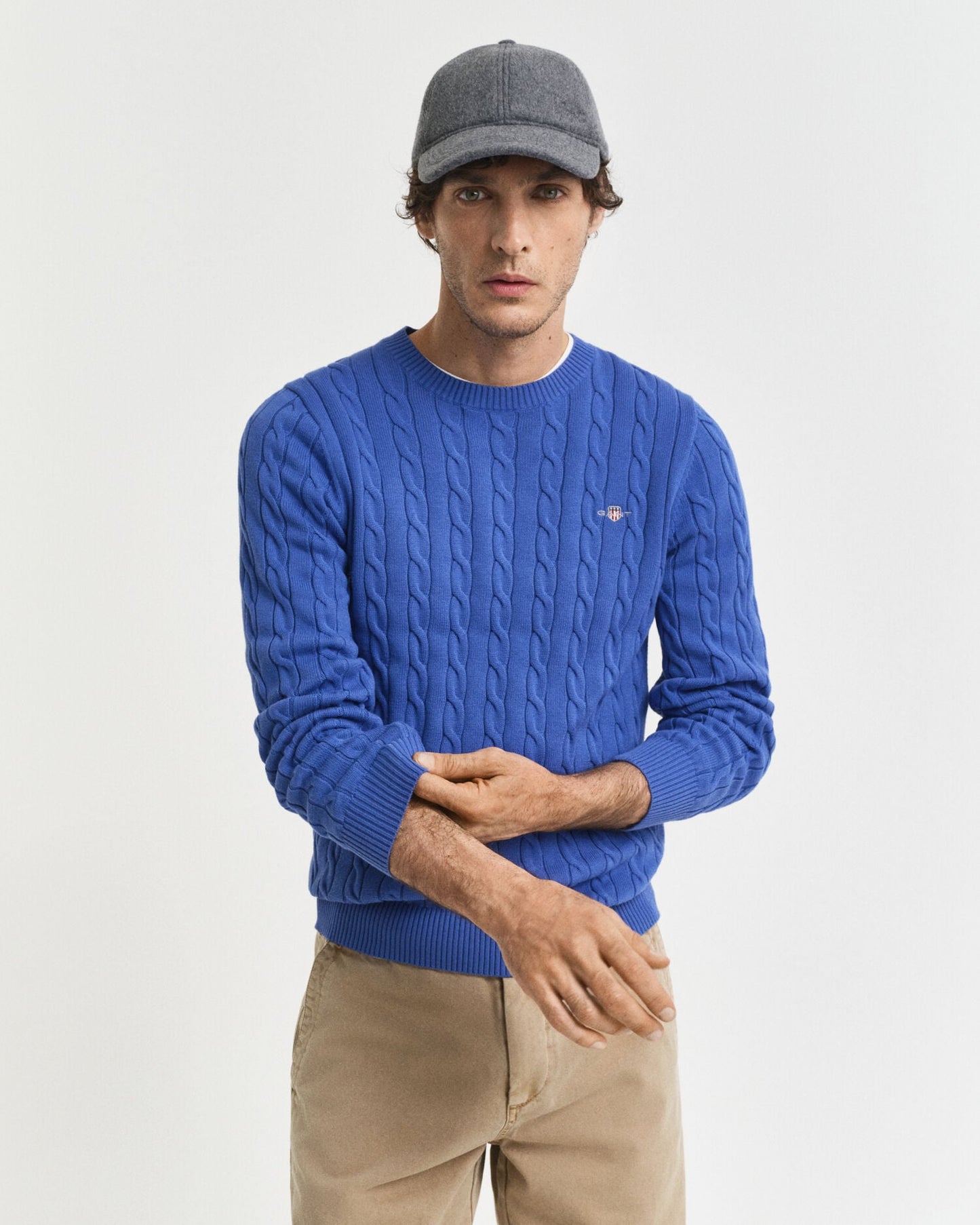 Pullover aus Baumwoll-Zopfstrick mit Rundhalsausschnitt