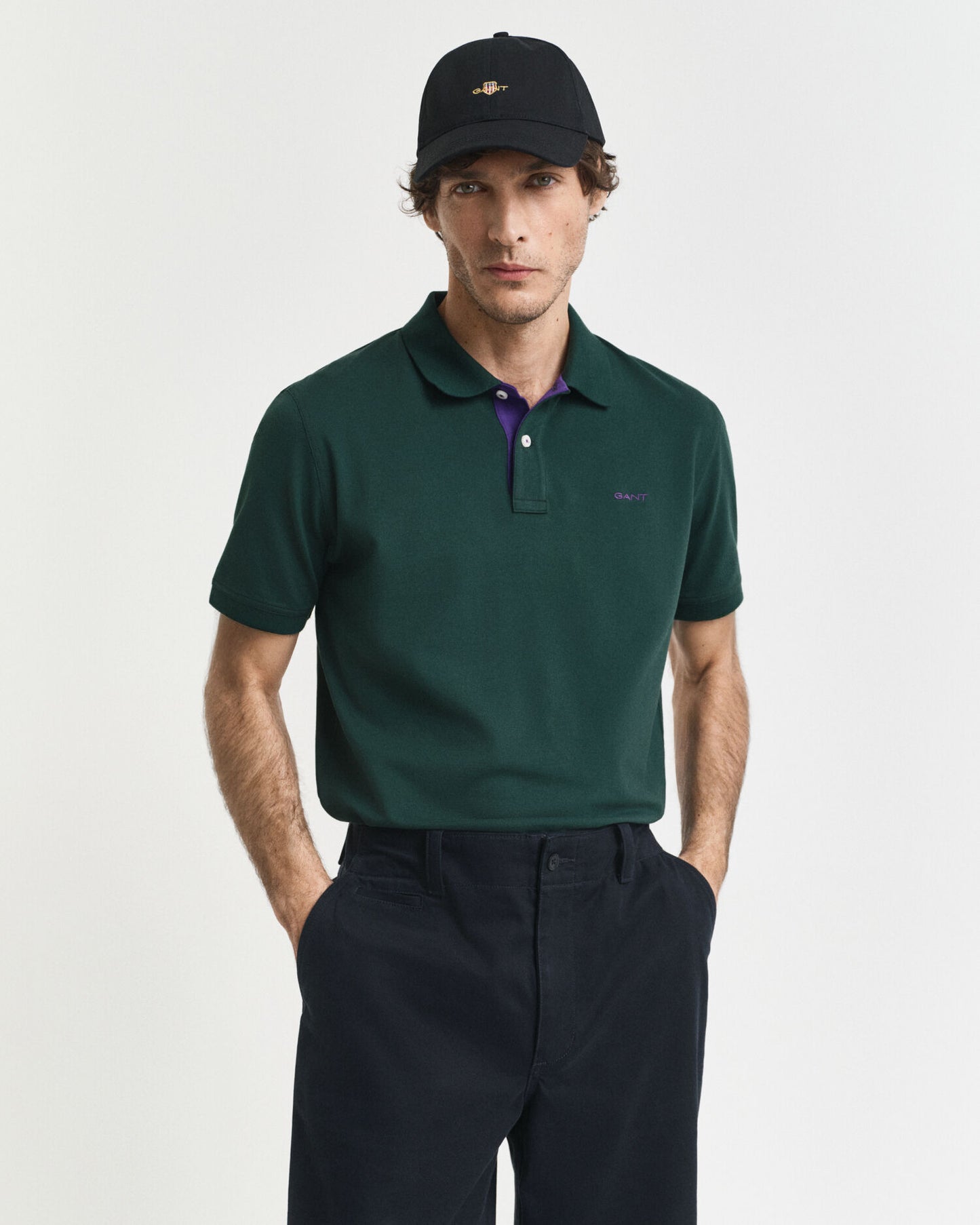 Piqué-Poloshirt mit Kontrastbesatz
