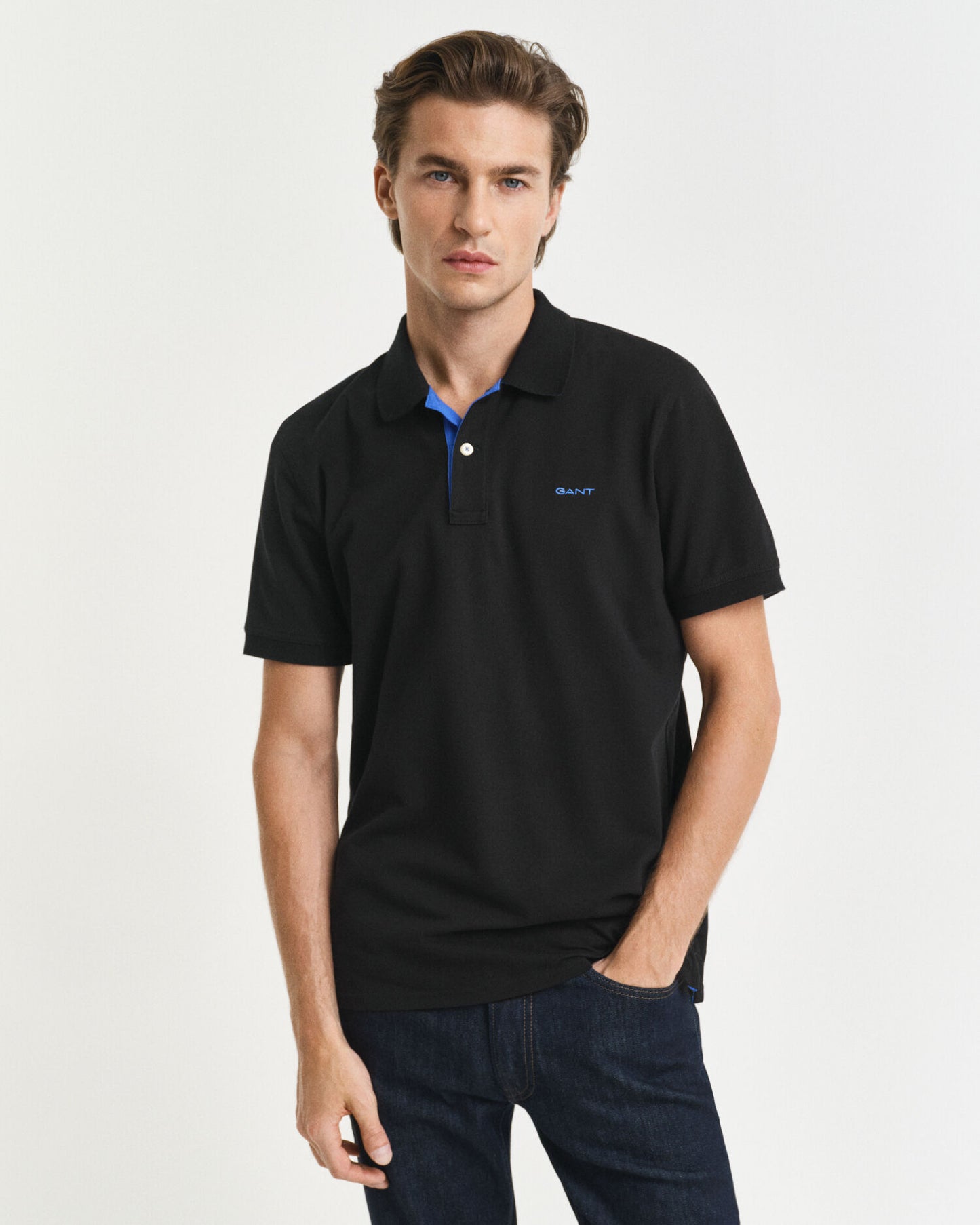 Piqué-Poloshirt mit Kontrastbesatz